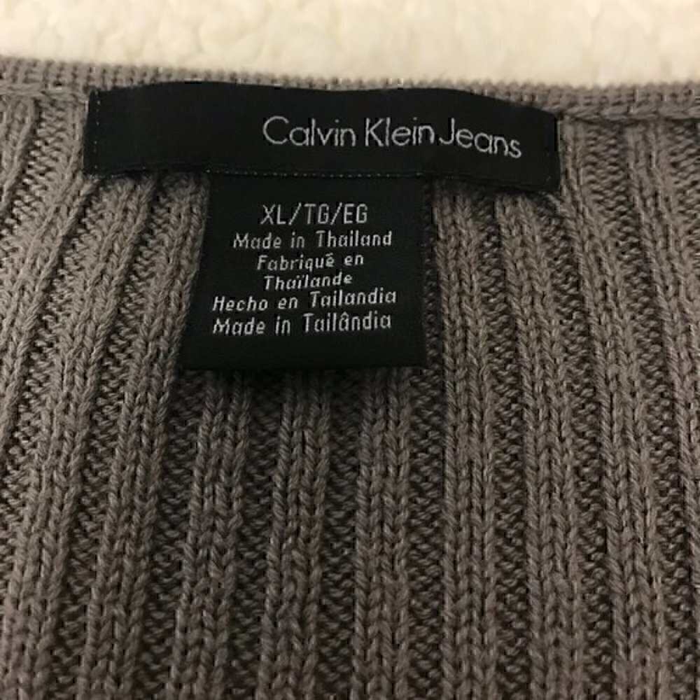 🎉 HP🎉Calvin Klein Jeans V-Neck Tunic Sweater (XL) - Picture 4 of 4